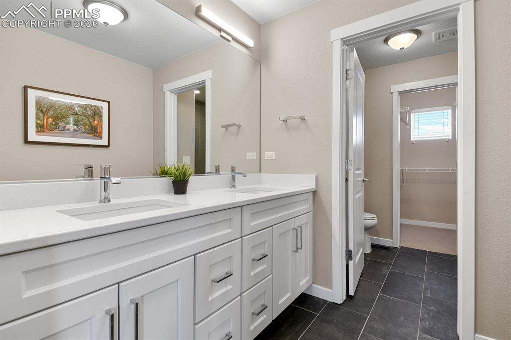 Primary Suite Bath - Double Sinks