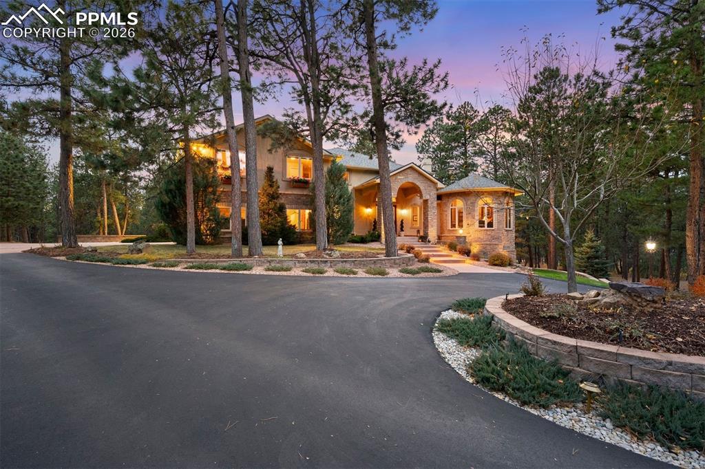 17507 Colonial Park Drive photo 2