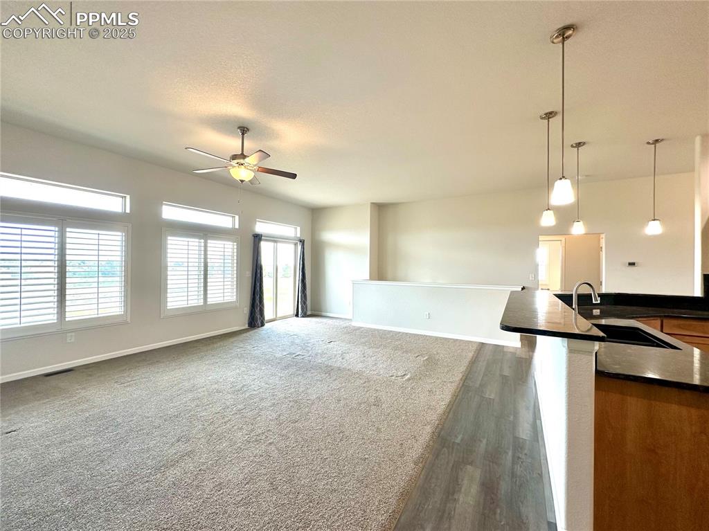 Kitchen & Living room