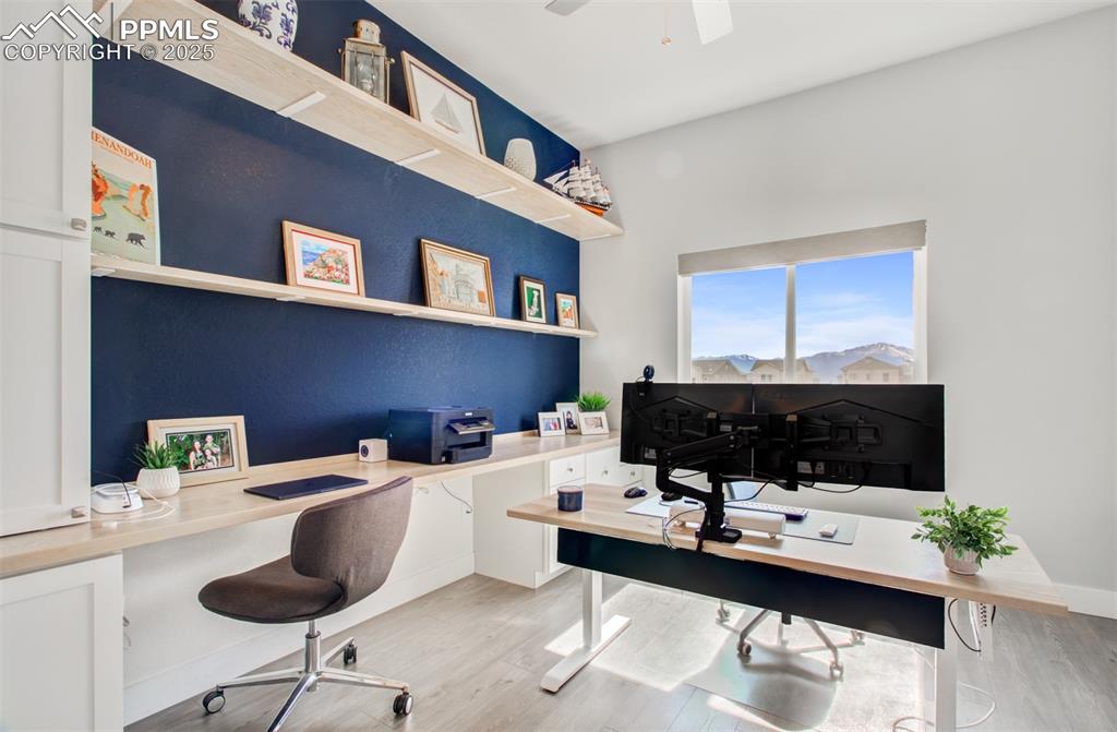 built ins in study that hasa picture perfect view of Pikes Peak!