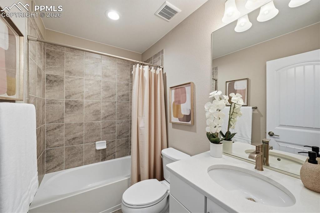 Upper Level secondary bathroom