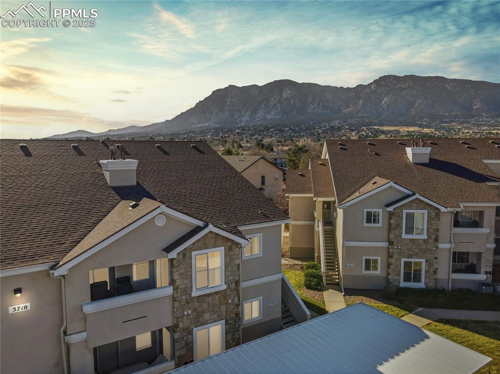 3710 Strawberry Field Grove #H