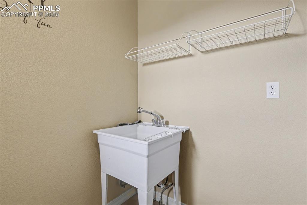 Bedroom Level Laundry Photo #2