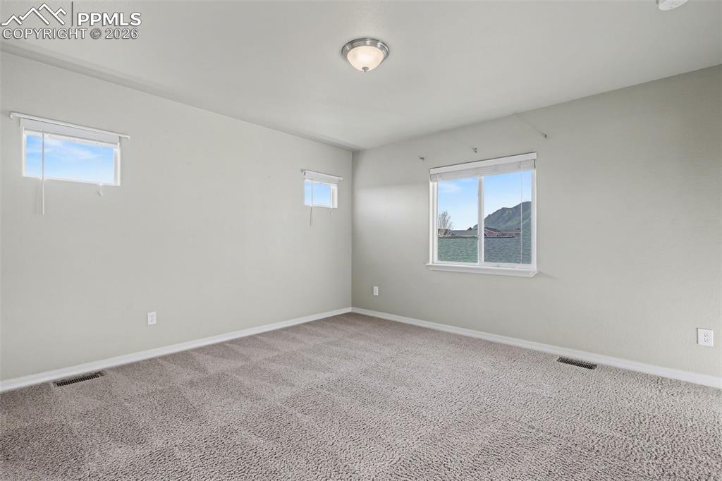 2nd Bedroom Photo #2