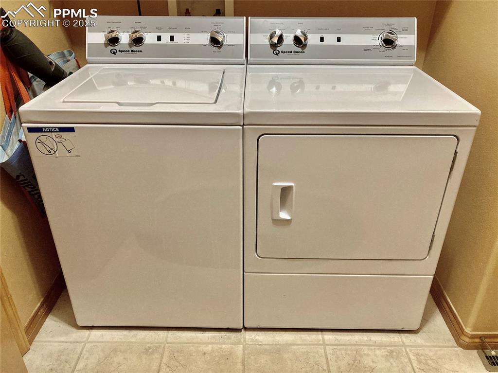 Newer Speed Queen washer and dryer are included!!