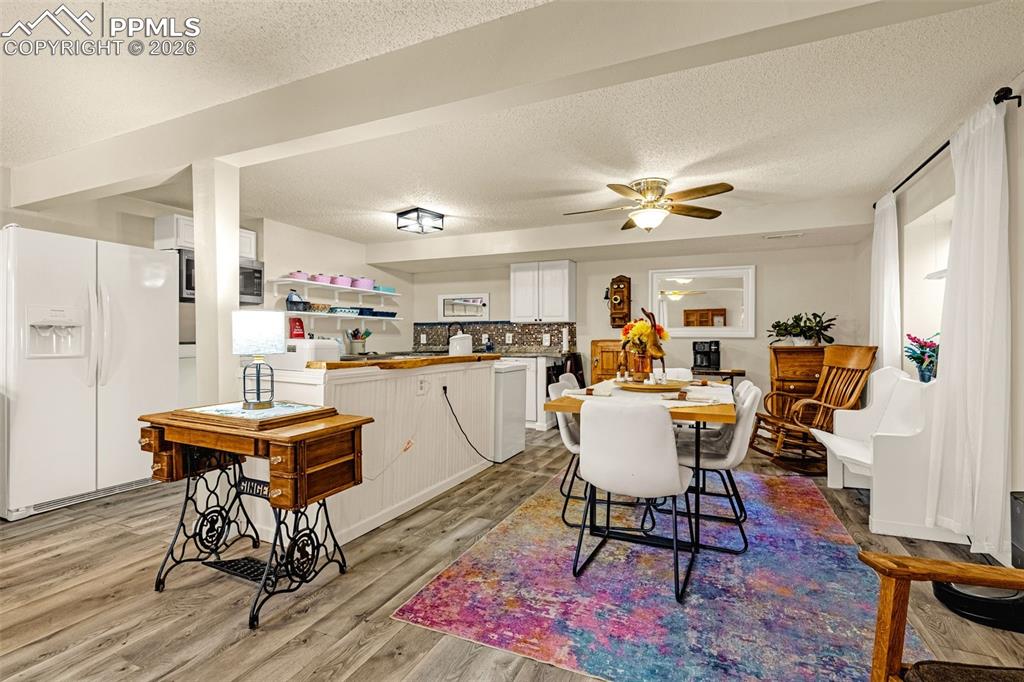 Dining Room in MIL Suite