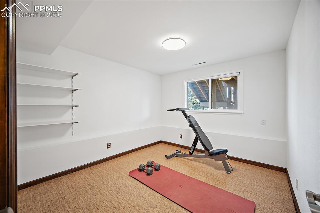 bedroom, studio, office, workout room w/ cork floor