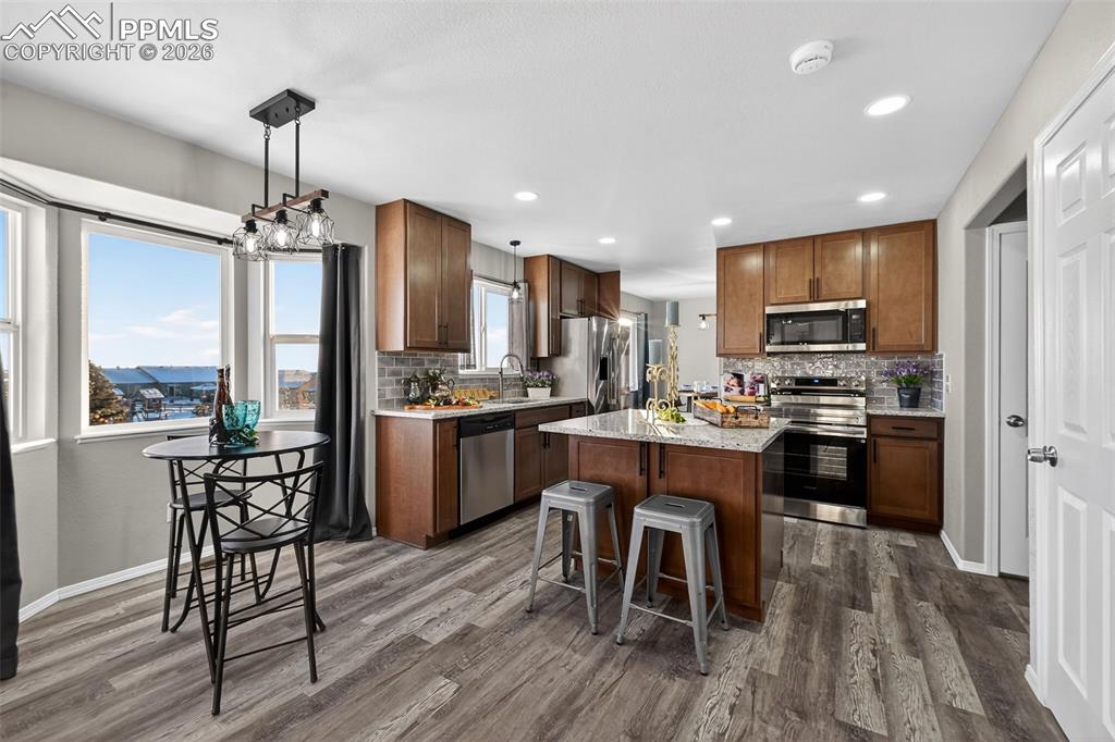 Look at this new kitchen!