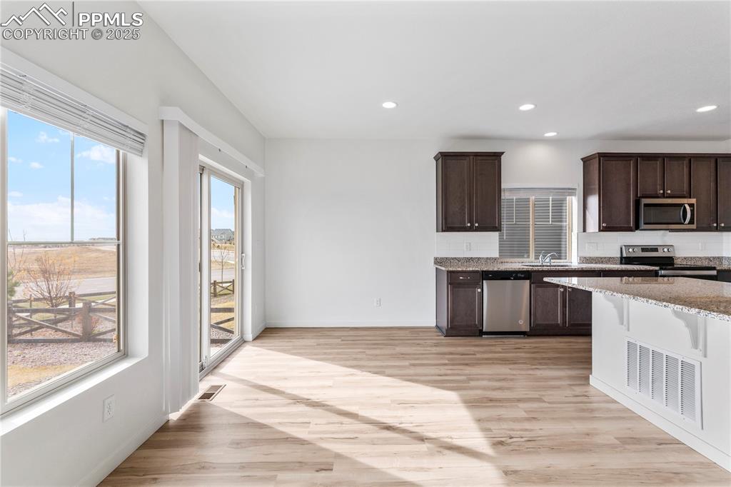 Dining area walks out to the back yard