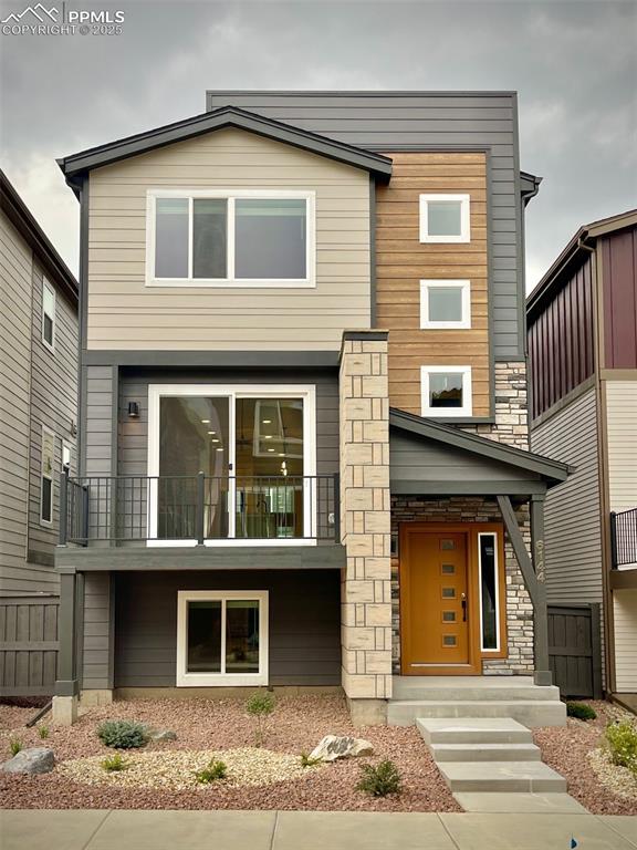 6144 Steele Creek Way