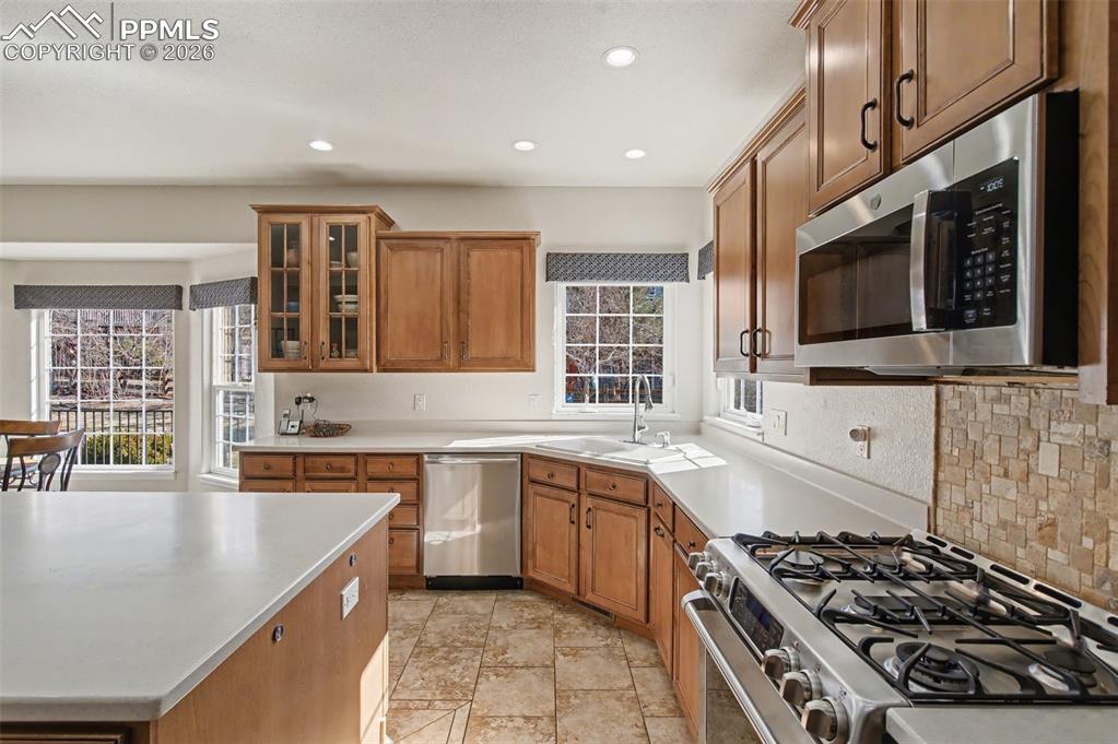 Stainless Steel Appliances!