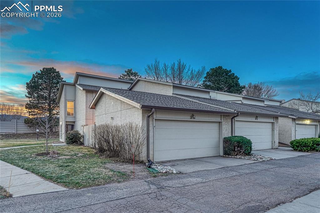 3330 Templeton Gap Road #22