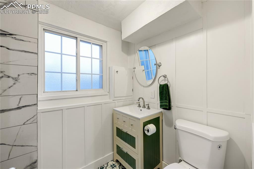 lower level 3/4 bath