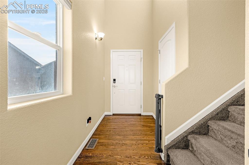 11670 Farnese Heights photo 3