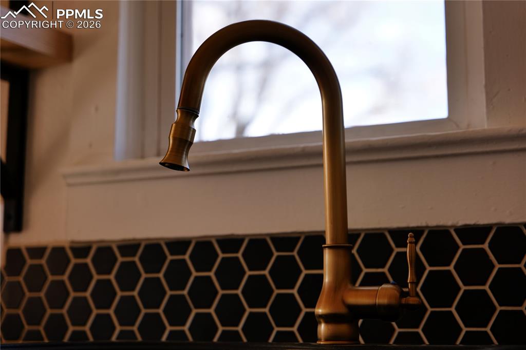 2442 E St Vrain Street