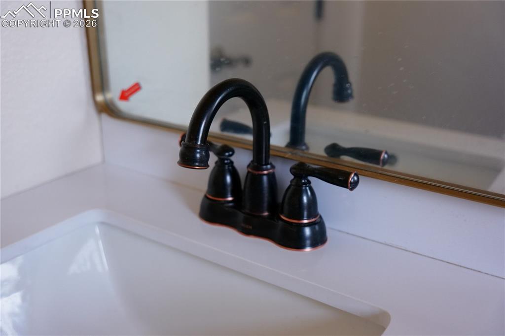 2442 E St Vrain Street