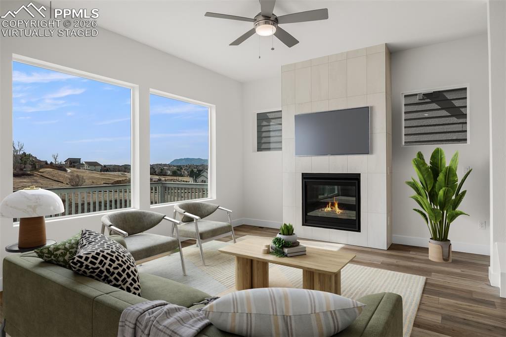 4545 Peak Crest View photo 2