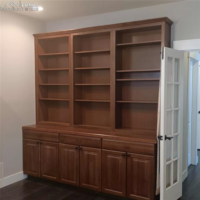 Built in bookcase