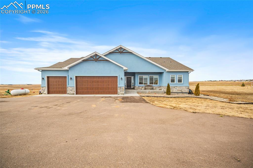 3445 Antelope Hill View
