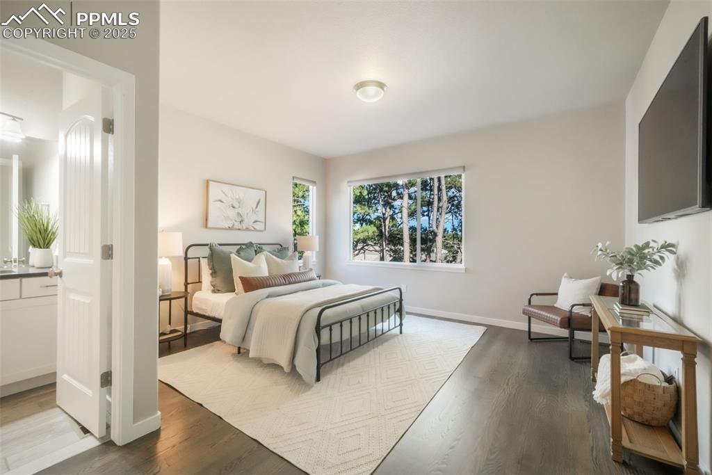 Main Level Junior Suite