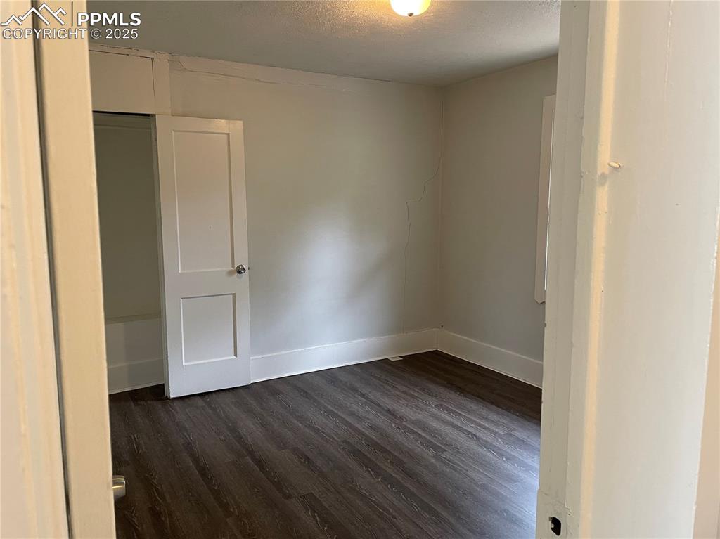 1540 E 13th Street photo 3