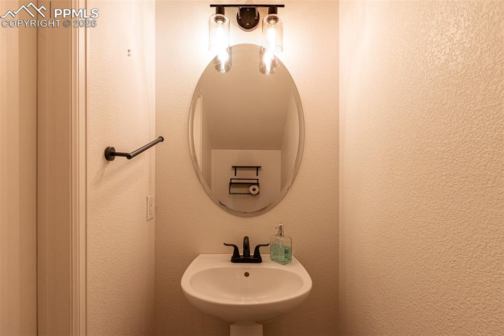 Bathroom featuring a sink