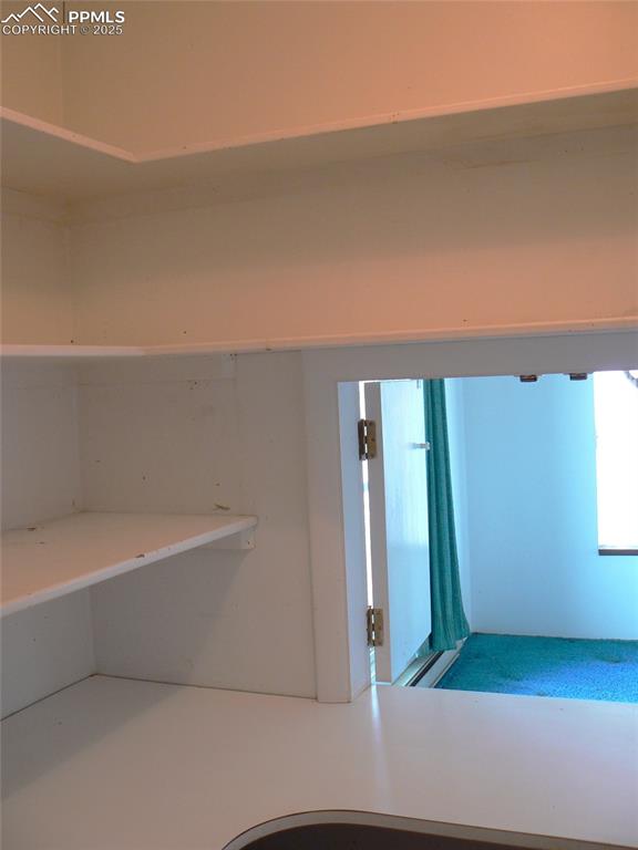 Passthrough to dining room