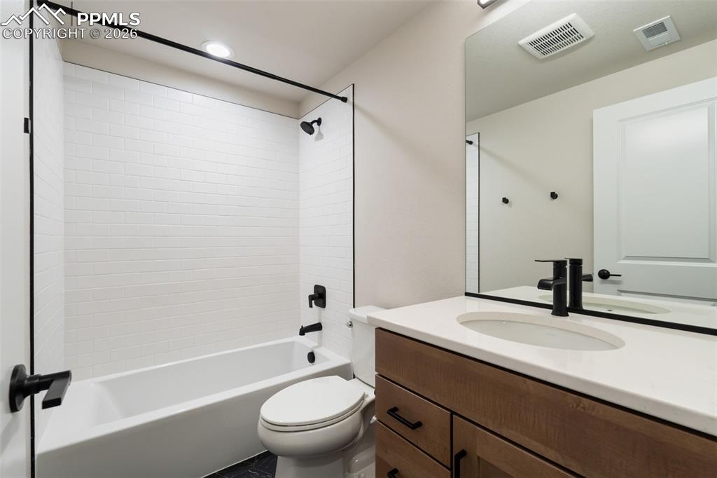 7543 Desert Wrangler Drive