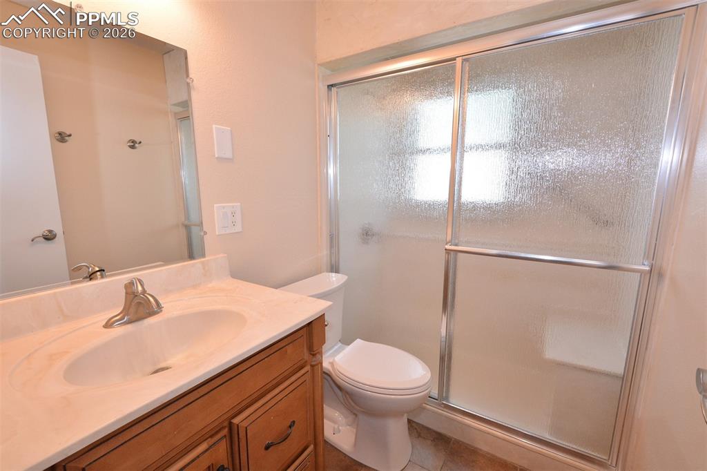 Lower level 3/4 bath with window 