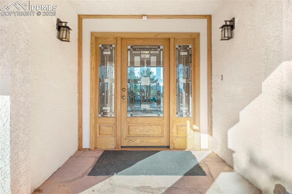 629 Arnold Lane photo 2