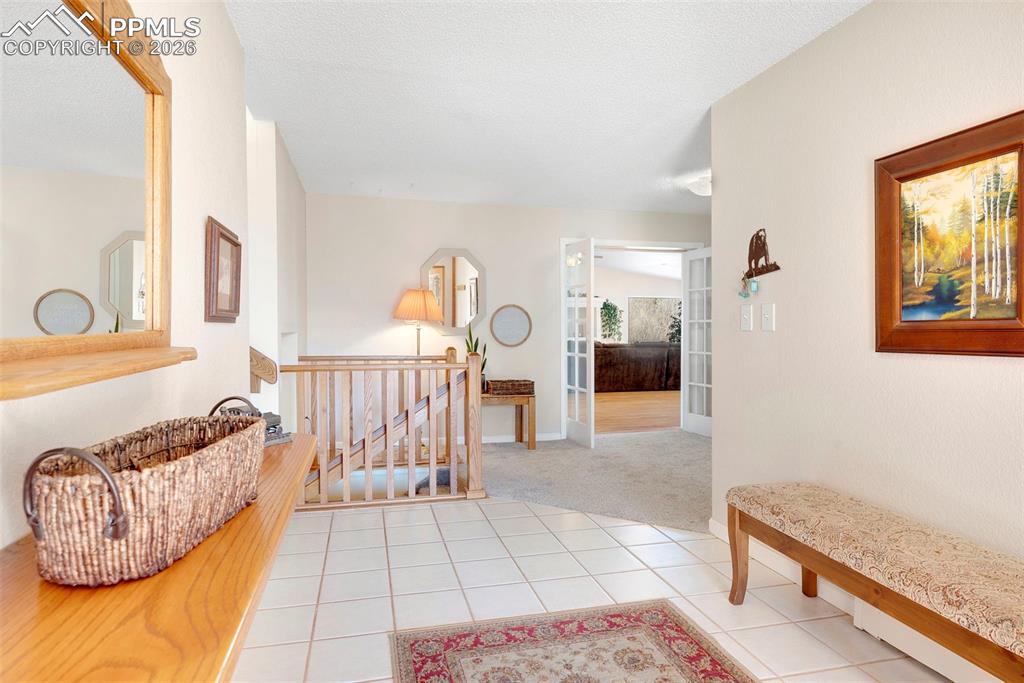 629 Arnold Lane photo 3