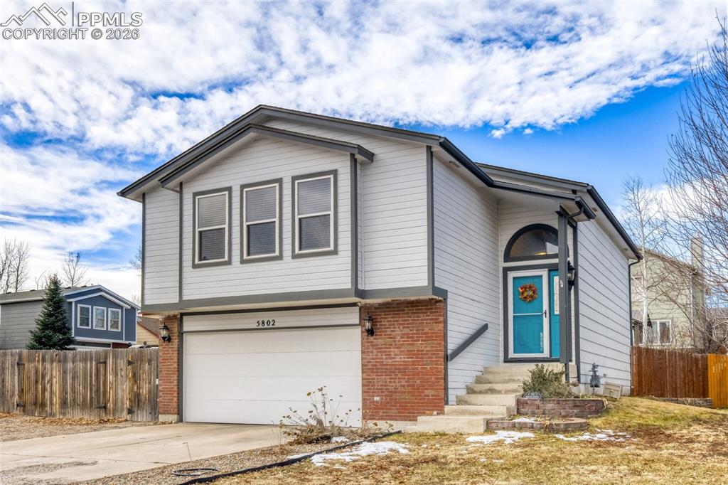 5802 Santana Drive photo 2