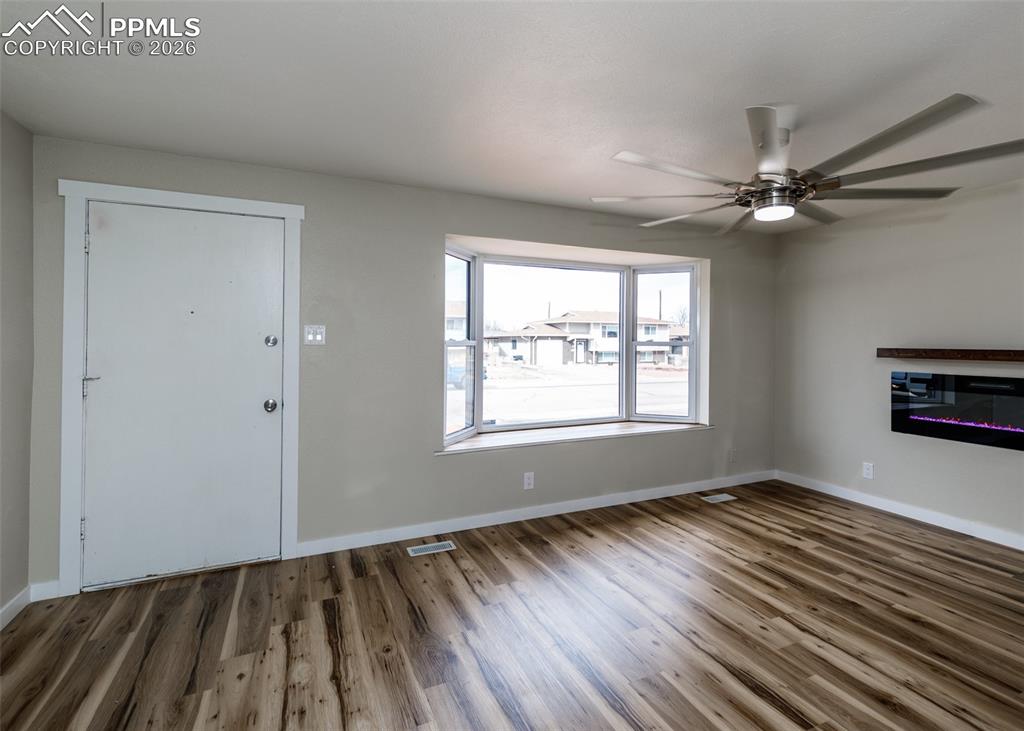 100 Stanford Avenue photo 3