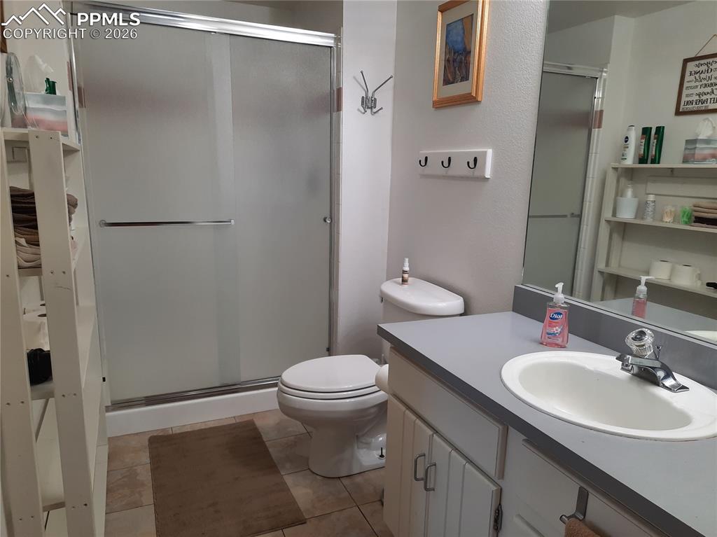 Basement apartment full bathroom
