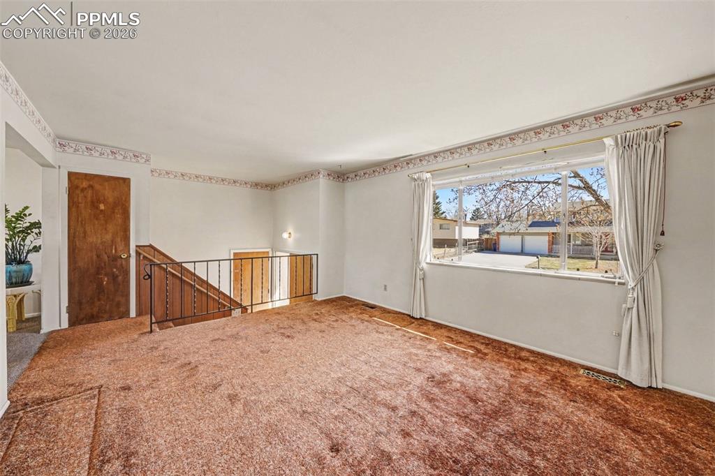 Living Room Facing Entry 