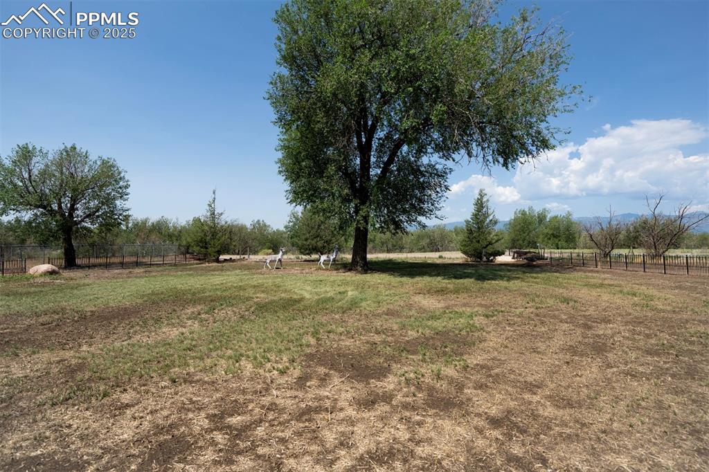 13475 Old Pueblo Road photo 3