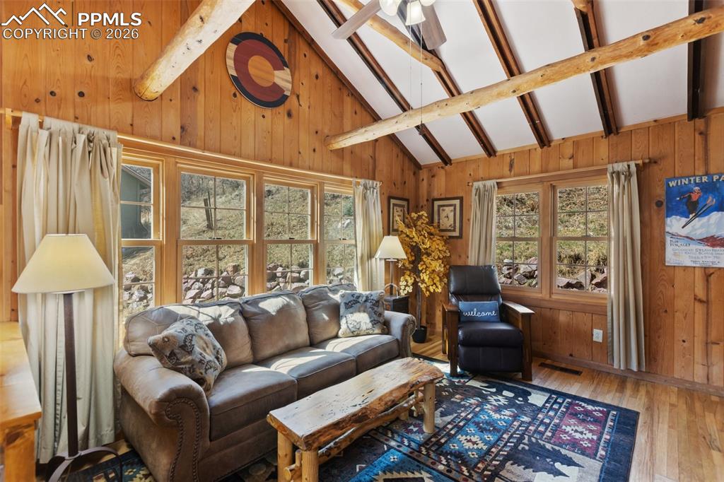 Living Room with Vaulted ceilings