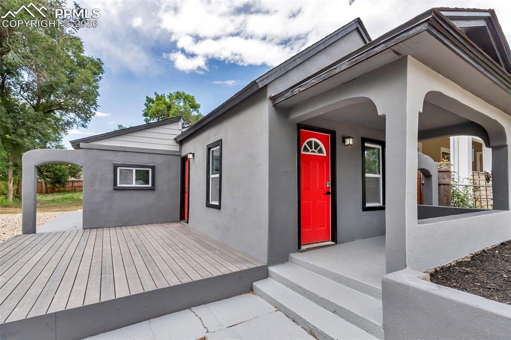 908 E Cimarron Street photo 2