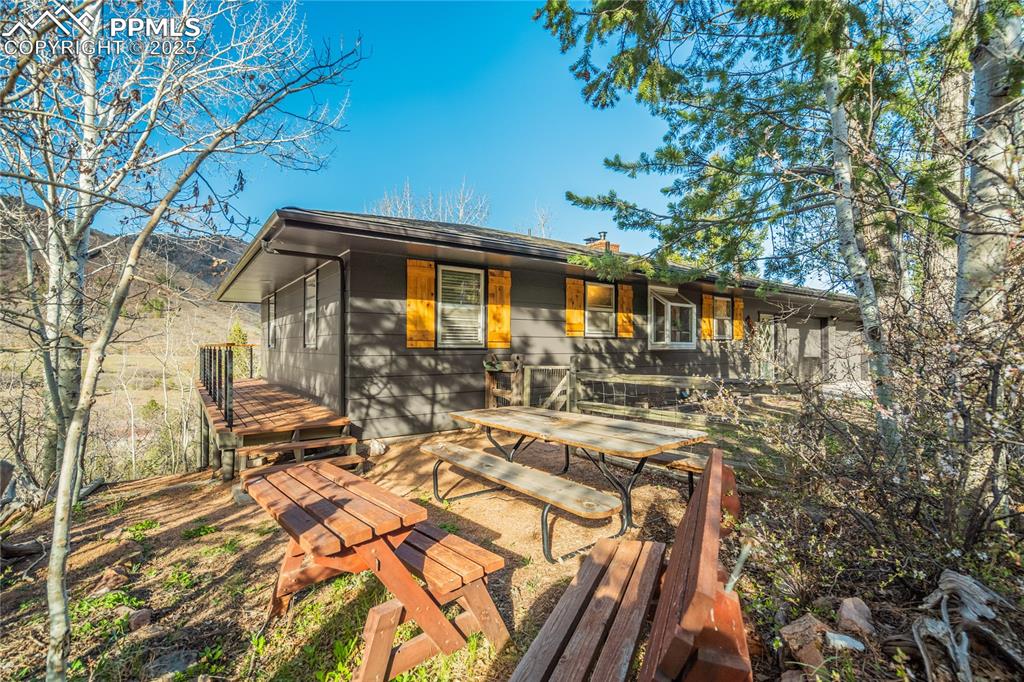 9610 Mohawk Trail photo 2