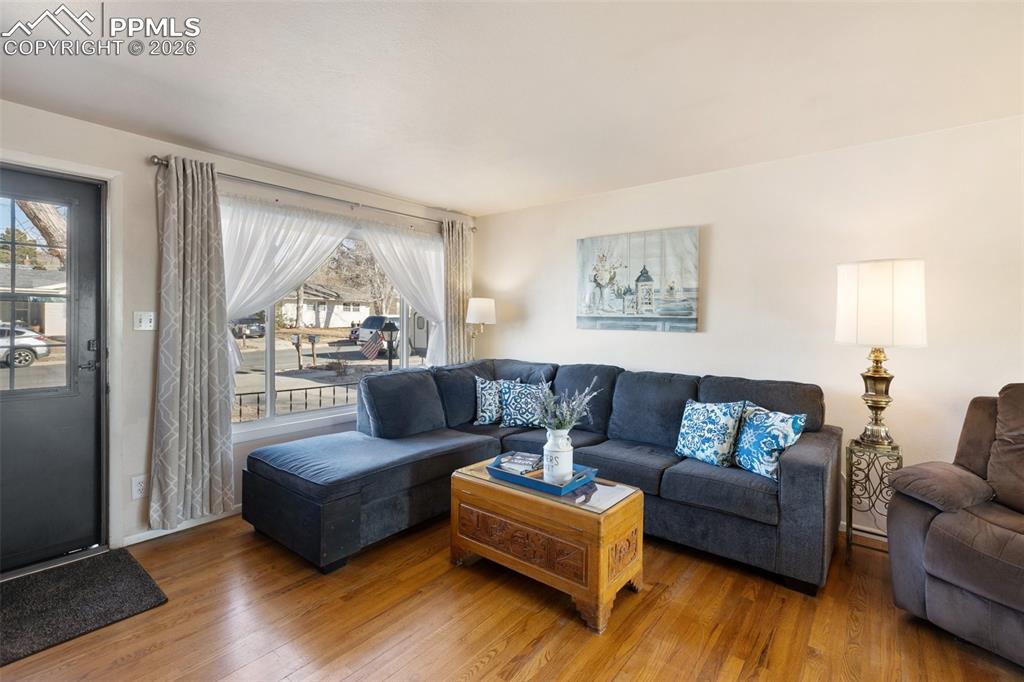 1209 Cumberland Street photo 3