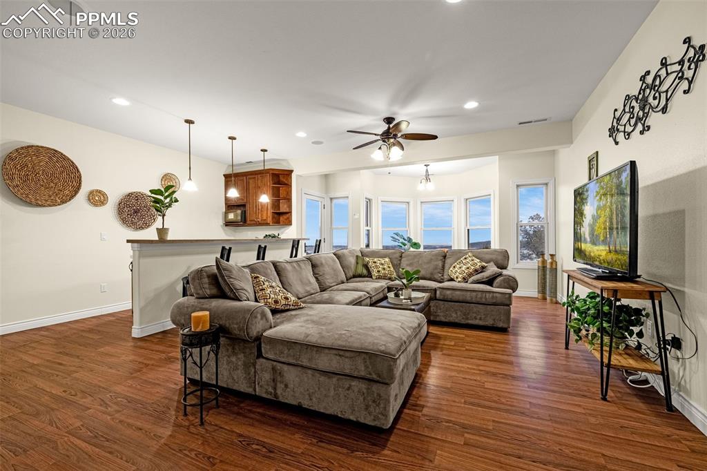 15575 Henry Ride Heights