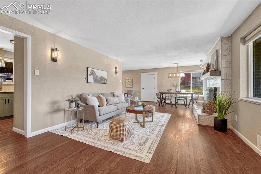 2005 Crest Haven Circle photo 2