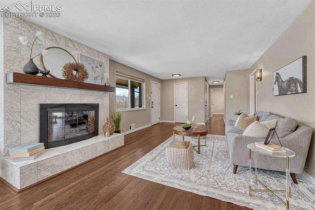 2005 Crest Haven Circle photo 3