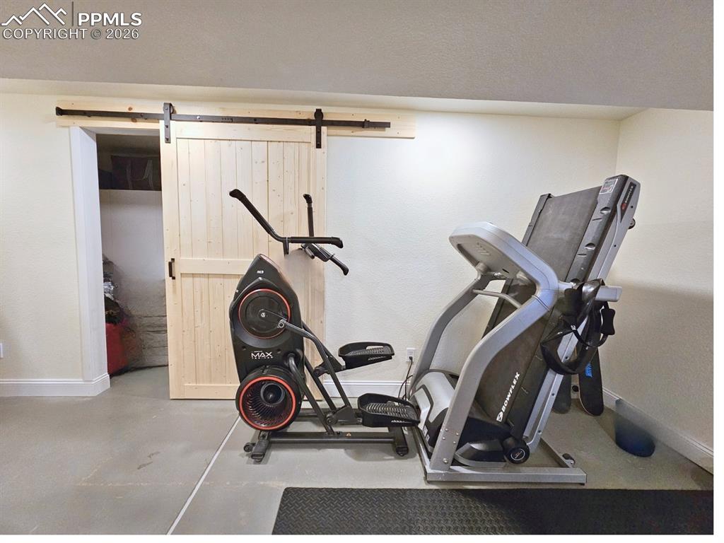 6' x 25' Massive Storage System 