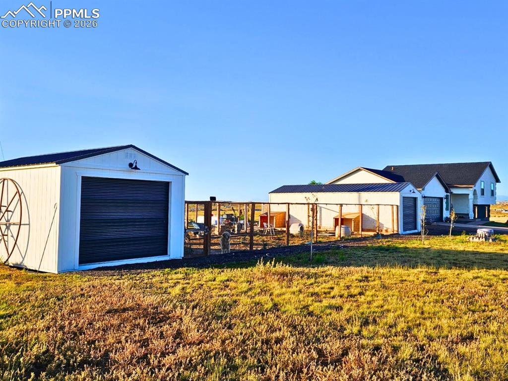 18690 Soapstone View photo 3