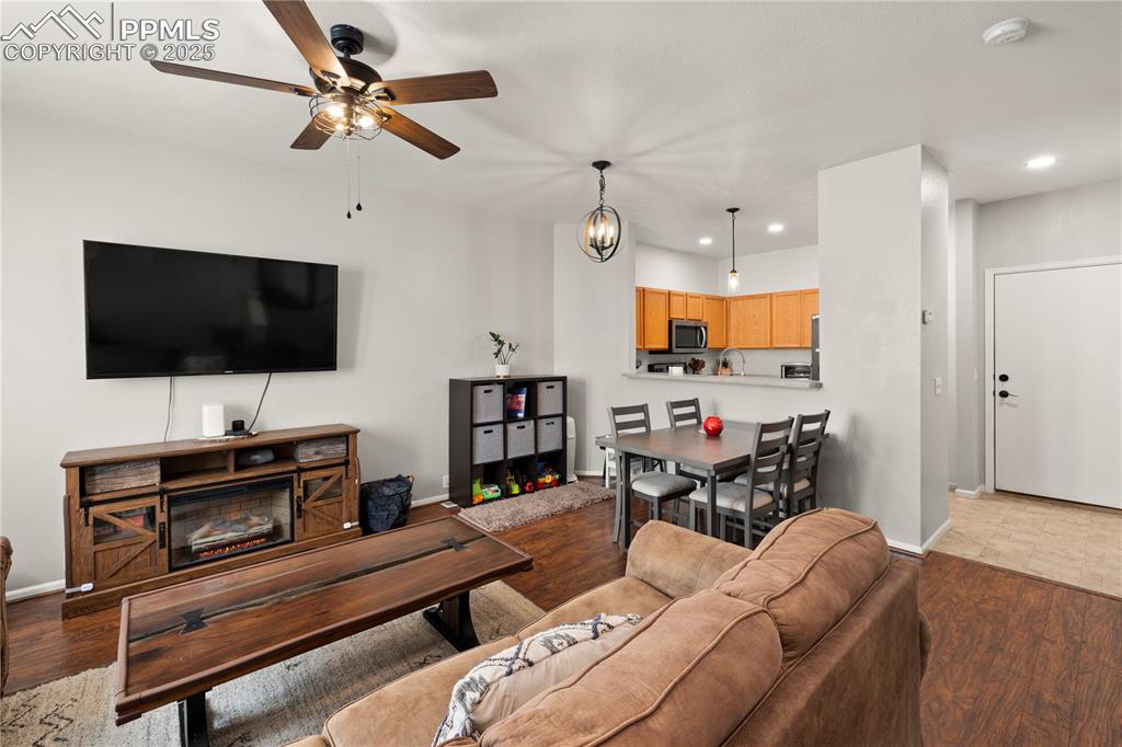 2220 Whale Point photo 3