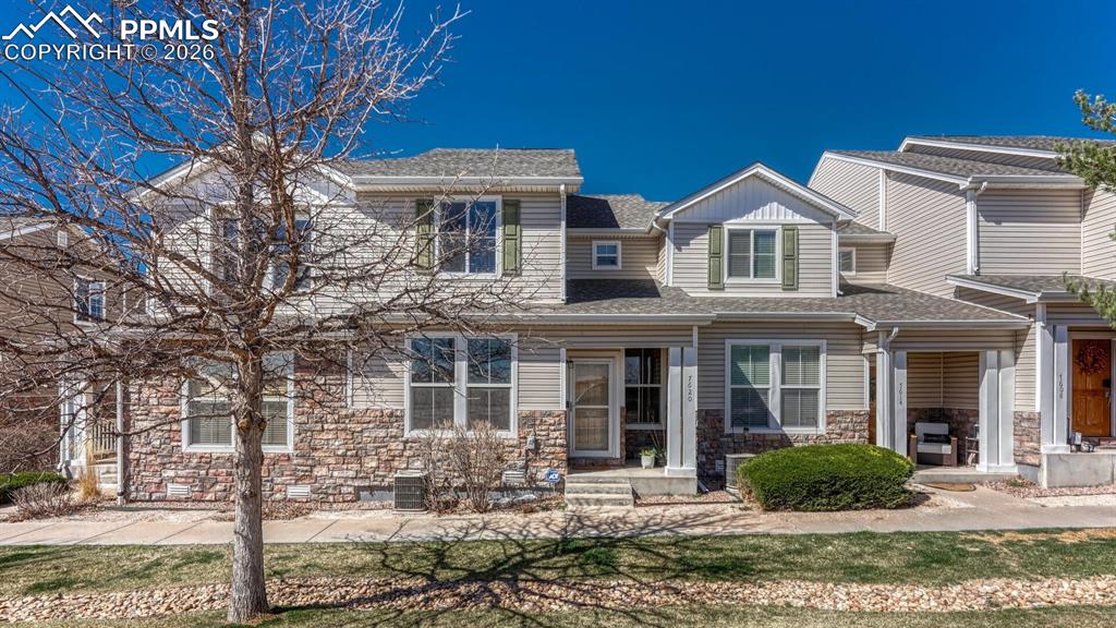 7620 Sandy Springs Point photo 2