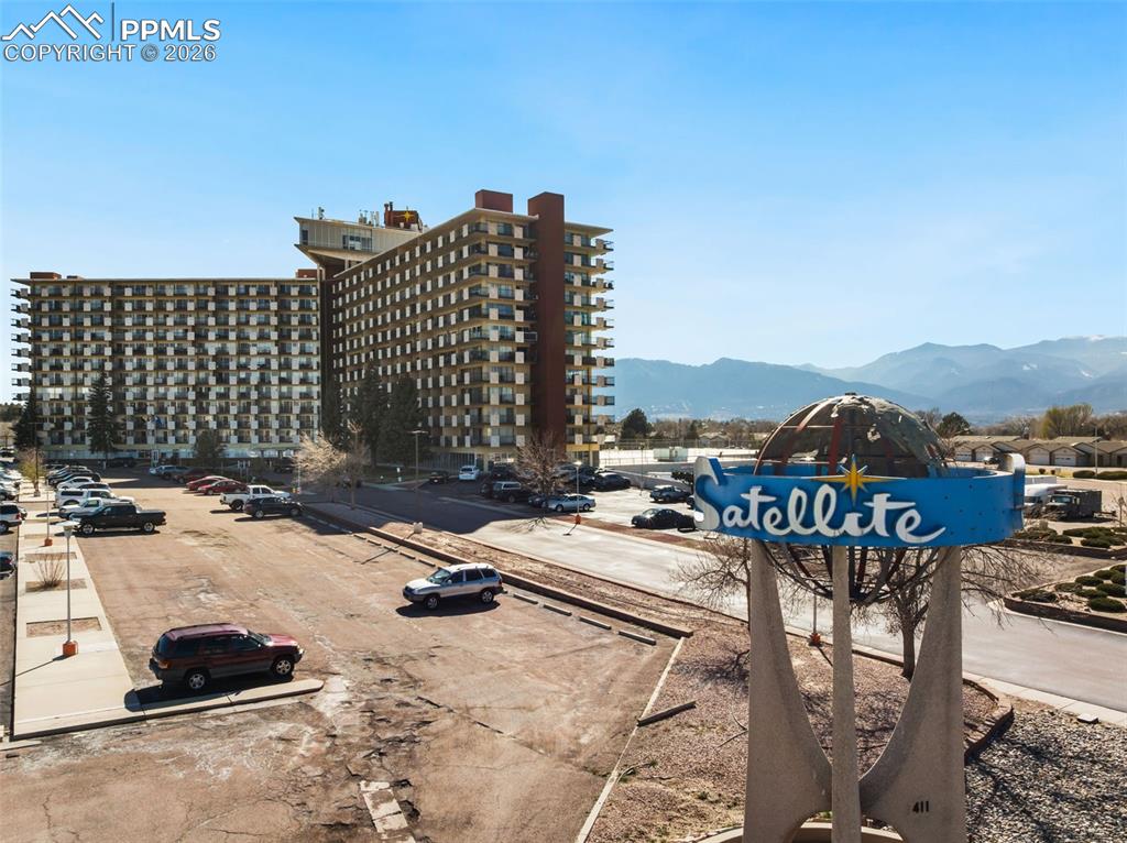 411 Lakewood Circle #A-212