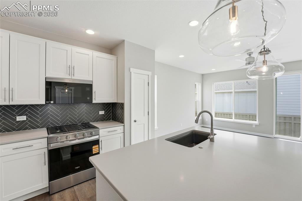 10242 Newfangled Way