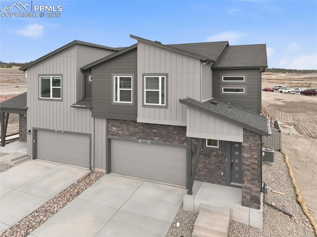 10243 Newfangled Way photo 2